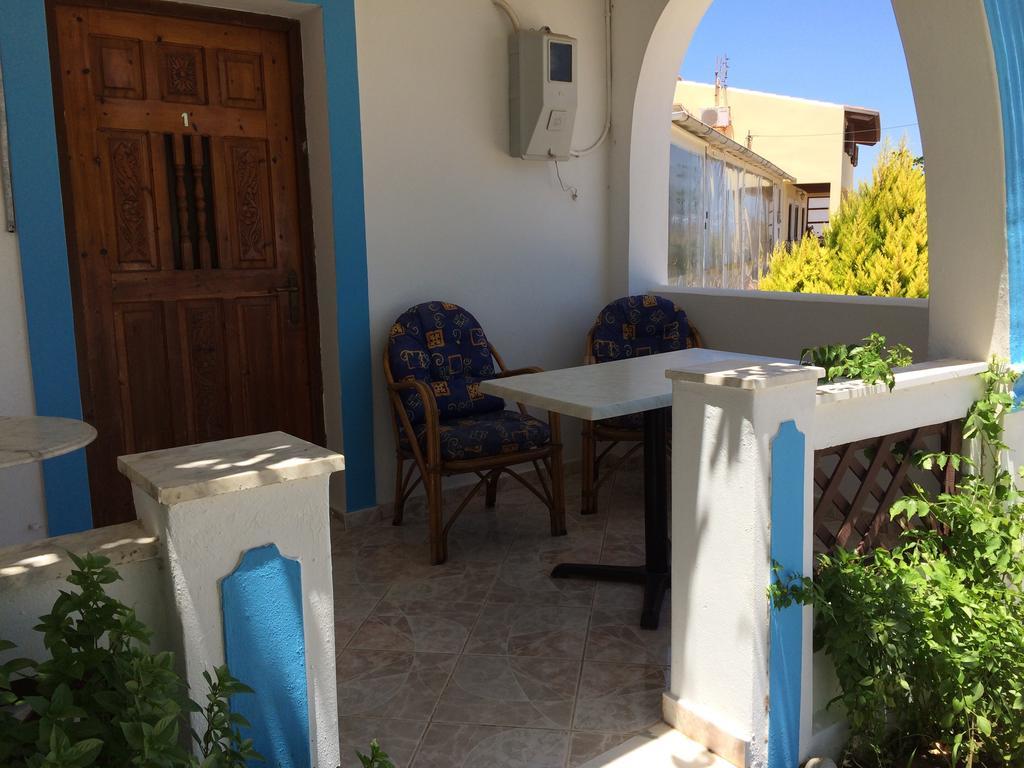 Mihalis Studios Lakki  Oda fotoğraf